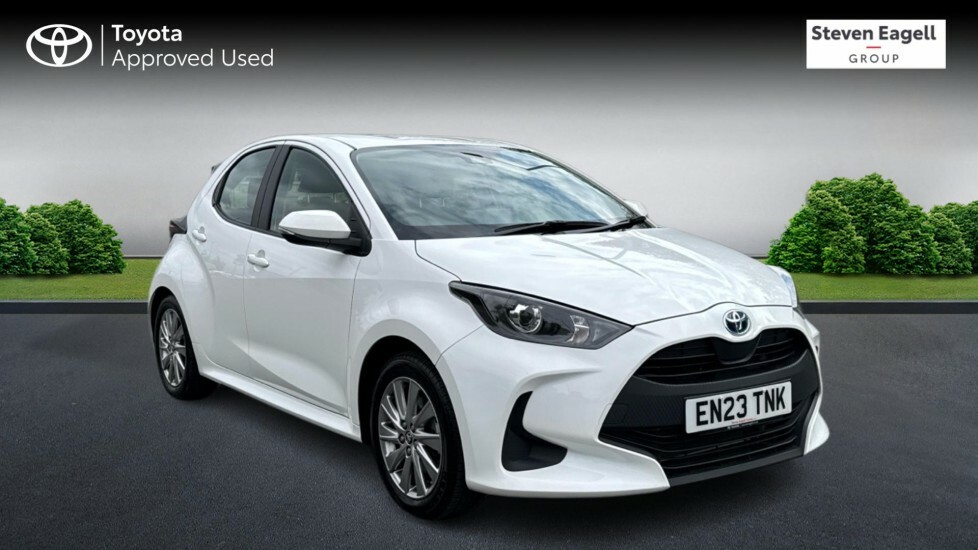 Toyota Yaris 1.5 Vvt-h Icon Hatchback Hybrid E-cvt E White
