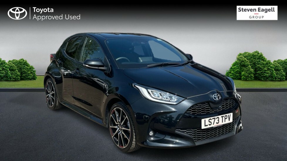 Toyota Yaris 1.5 Vvt-h Gr Sport E-cvt Euro 6 Ss Black