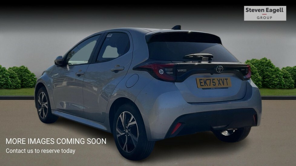 Toyota Yaris 1.5 Vvt-h Design E-cvt Euro 6 Ss Silver #2