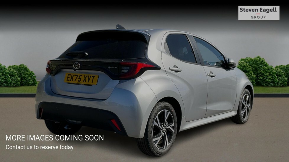 Toyota Yaris 1.5 Vvt-h Design E-cvt Euro 6 Ss Silver #4