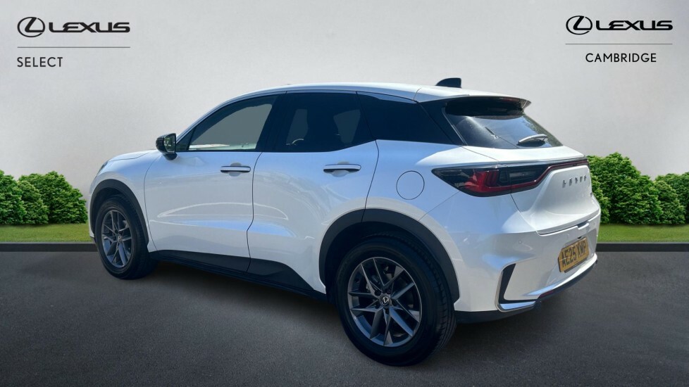 Lexus LBX 1.5 Vvt-ie Premium Suv Hybrid E-cvt Eur AE25XMP White #2