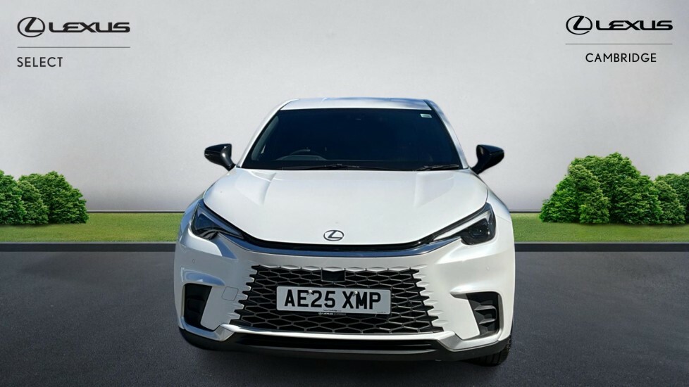 Lexus LBX 1.5 Vvt-ie Premium Suv Hybrid E-cvt Eur AE25XMP White #4