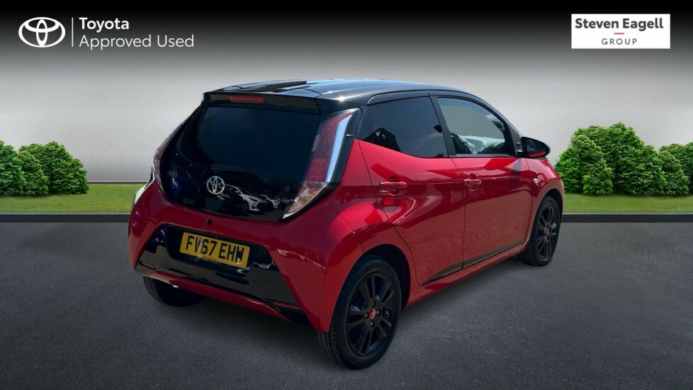 Toyota Aygo 1.0 Vvt-i X-cite 4 Red Bi-tone X-shift Euro 6 FV67EHW Red #2