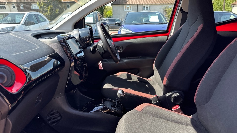 Toyota Aygo 1.0 Vvt-i X-cite 4 Red Bi-tone X-shift Euro 6 FV67EHW Red #5