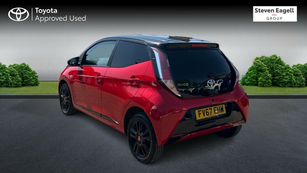 Toyota Aygo 1.0 Vvt-i X-cite 4 Red Bi-tone X-shift Euro 6 FV67EHW Red #4