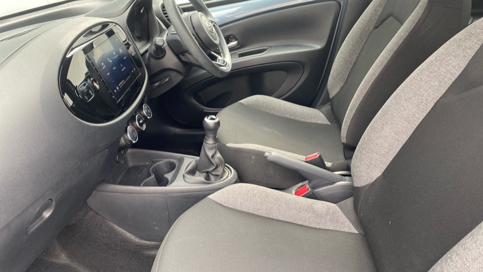 Toyota Aygo X 1.0 Vvt-i Pure Euro 6 Ss BL24KUO #5