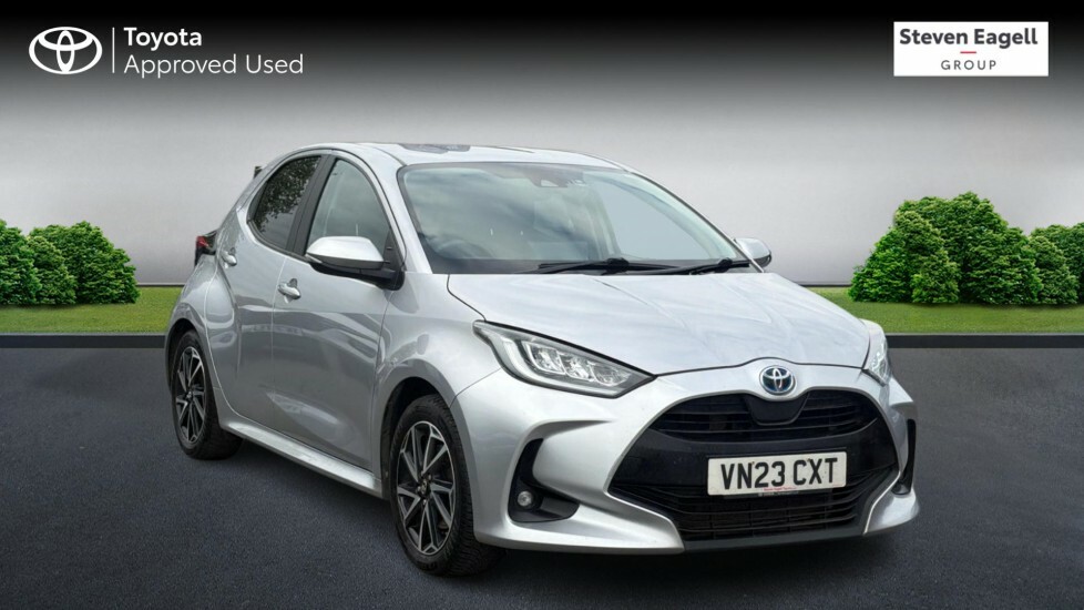Toyota Yaris 1.5 Vvt-h Design E-cvt Euro 6 Ss Silver