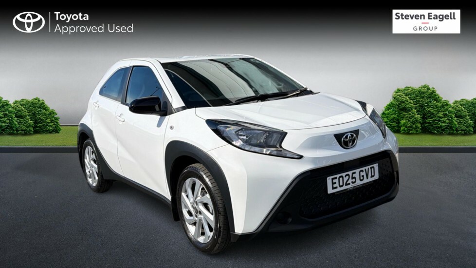Toyota Aygo X 1.0 Vvt-i Pure Hatchback X-shift Euro 6 White