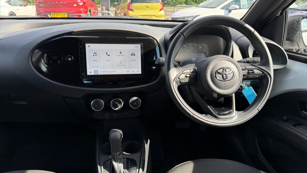 Toyota Aygo X 1.0 Vvt-i Pure Hatchback X-shift Euro 6 EO25GVD White #6