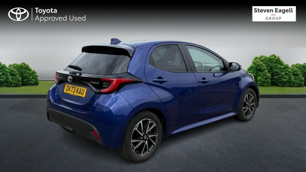 Toyota Yaris 1.5 Vvt-h Design E-cvt Euro 6 Ss OV73KAU Blue #2