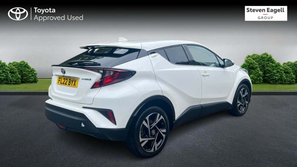 Toyota C-Hr 1.8 Vvt-h Design Cvt Euro 6 Ss FL22BYX White #2