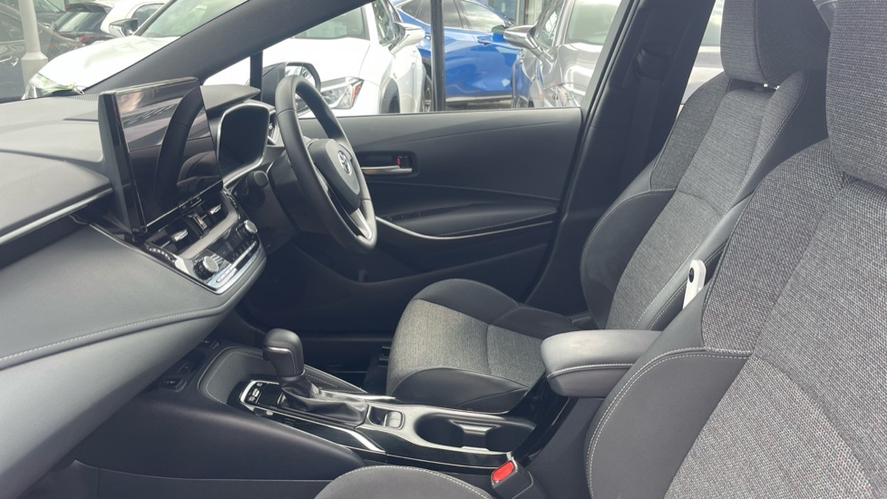 Toyota Corolla 1.8 Vvt-h Design Hatchback Hybrid Cvt E FP25JWG Black #5