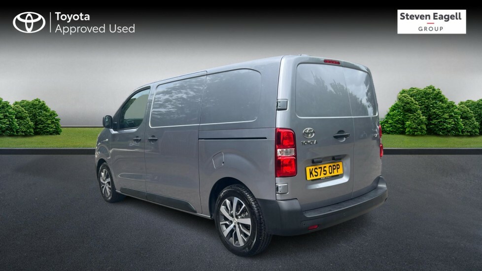 Toyota PROACE 1.5D Icon Medium Panel Van Mwb Euro 6 Ss 6Dr KS75OPP Grey #4