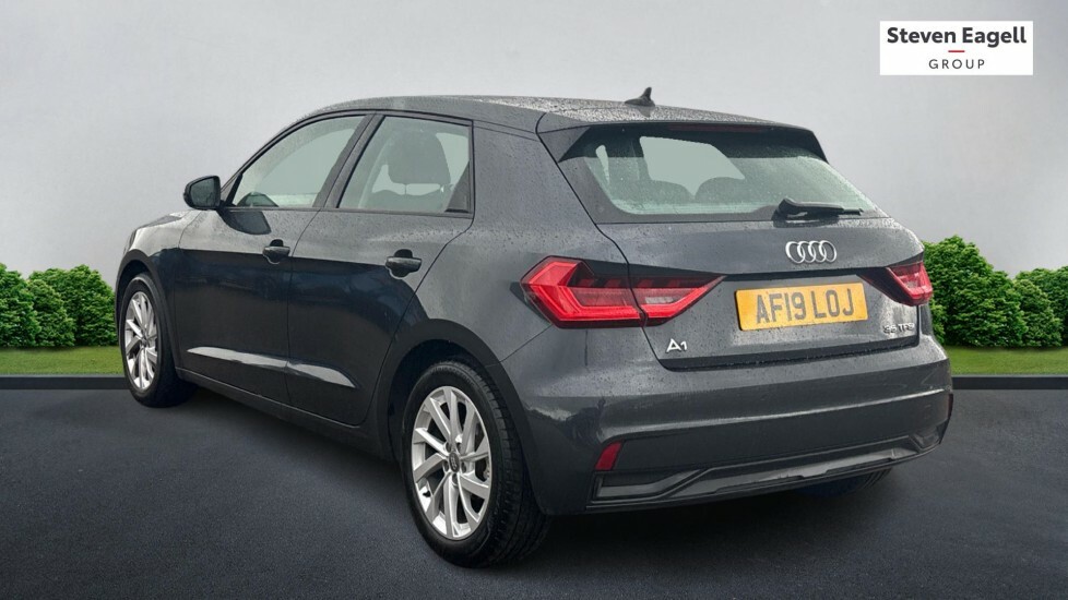 Audi A1 1.5 Tfsi 35 Sport Sportback S Tronic Eu AF19LOJ Grey #4