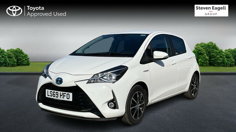Toyota Yaris 1.5 Vvt-h Icon Tech E-cvt Euro 6 Ss LS69HFO White #3