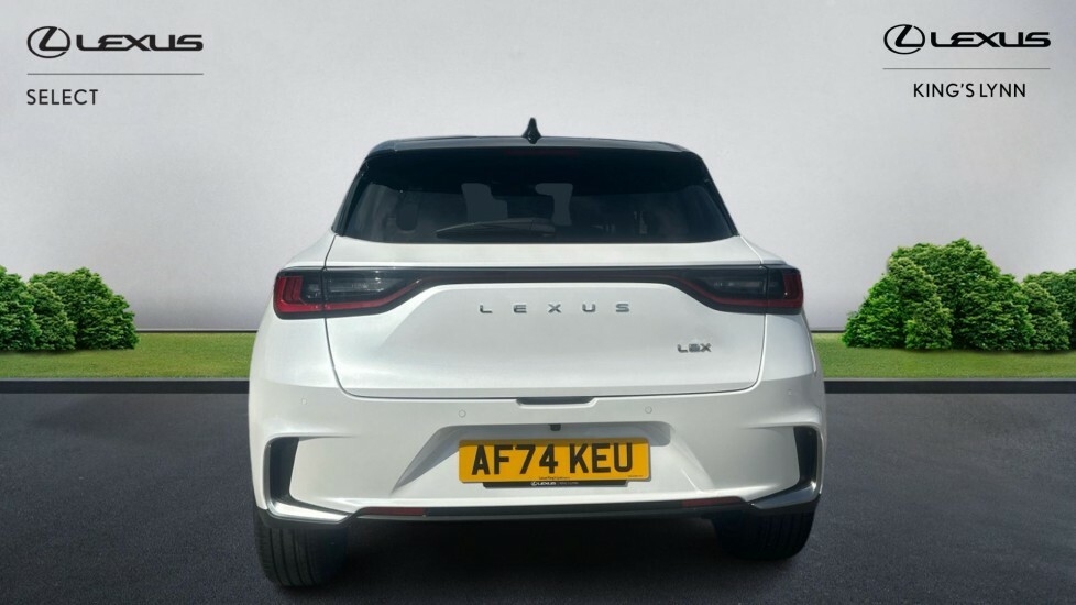 Lexus LBX 1.5 Vvt-ie Premium Plus Design Suv Hybr AF74KEU White #5