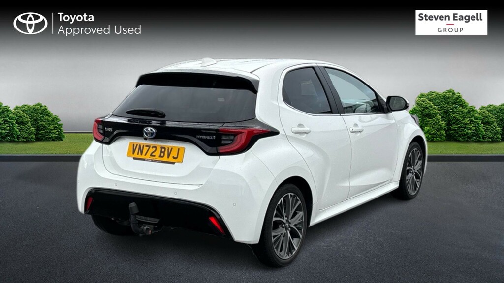 Toyota Yaris 1.5 Vvt-h Excel E-cvt Euro 6 Ss VN72BVJ White #2