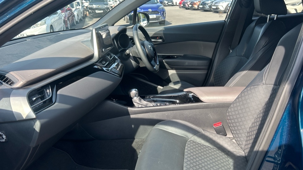 Toyota C-Hr 2.0 Vvt-h Excel Cvt Euro 6 Ss FY73UGX Blue #5