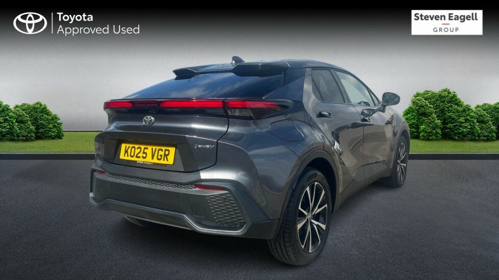 Toyota C-Hr 2.0 Vvt 13.6Kwh Design Cvt Euro 6 Ss KO25VGR Grey #2