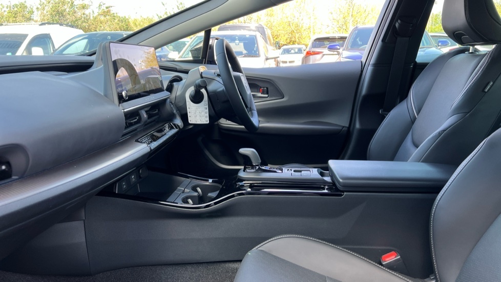 Toyota Prius 2.0 13.6Kwh Excel Cvt Euro 6 Ss BD25UMW Blue #5