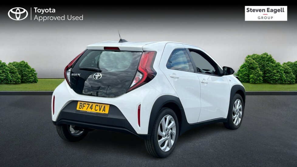 Toyota Aygo X 1.0 Vvt-i Pure X-shift Euro 6 Ss BF74CVA White #2
