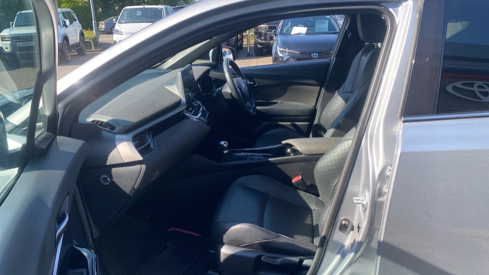 Toyota C-Hr 1.8 Vvt-h Excel Cvt Euro 6 Ss YT23JYZ Silver #5