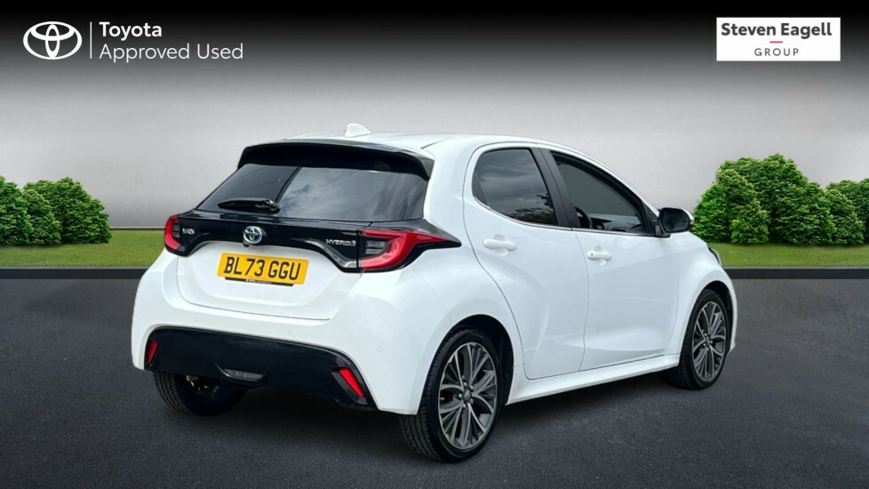 Toyota Yaris 1.5 Vvt-h Excel E-cvt Euro 6 Ss BL73GGU White #2
