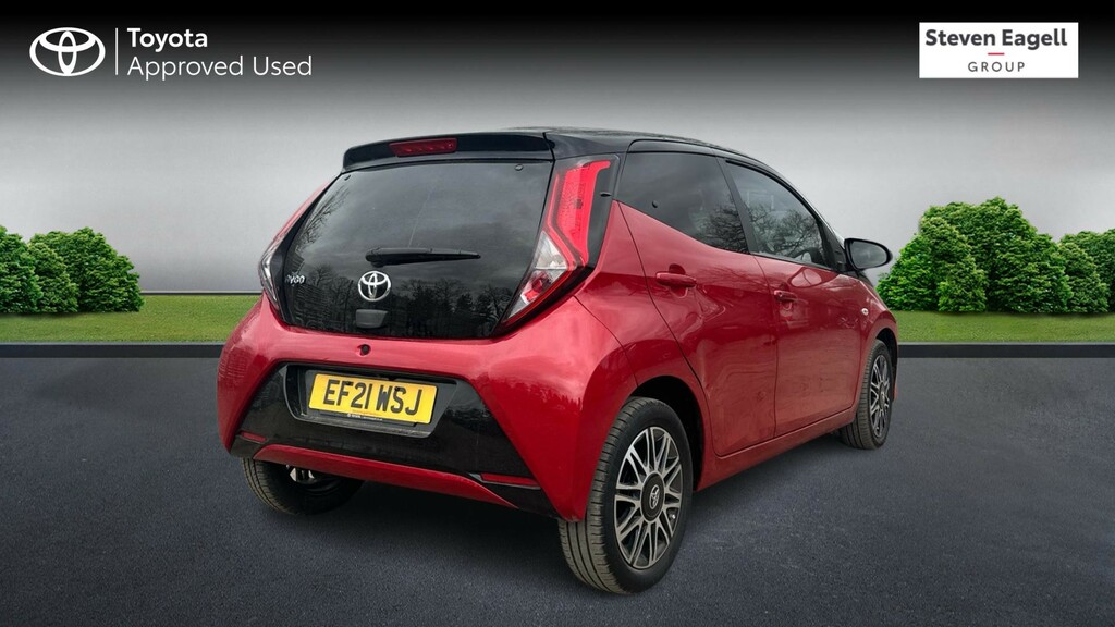 Toyota Aygo 1.0 Vvt-i X-clusiv X-shift Euro 6 EF21WSJ Red #2