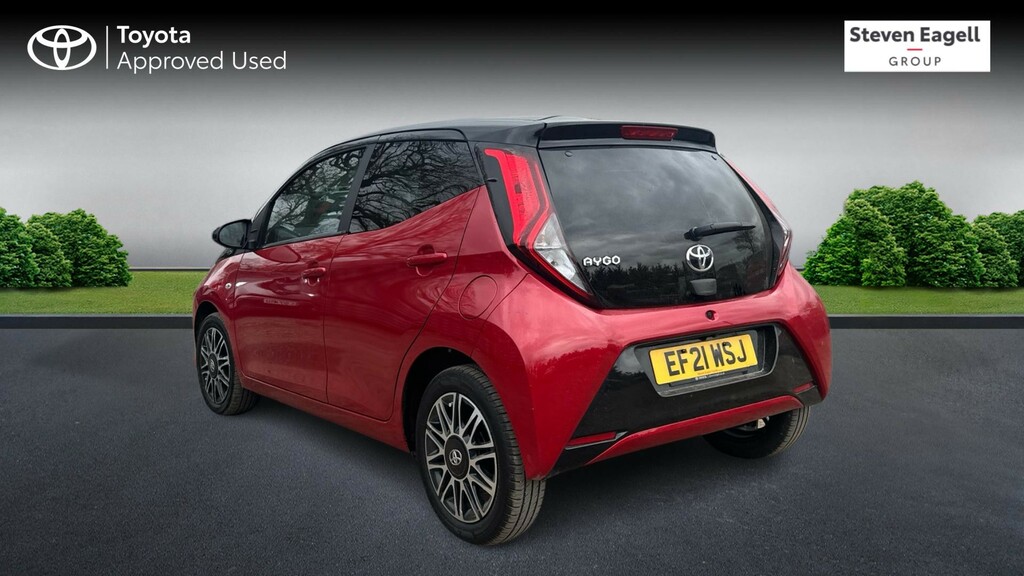Toyota Aygo 1.0 Vvt-i X-clusiv X-shift Euro 6 EF21WSJ Red #4