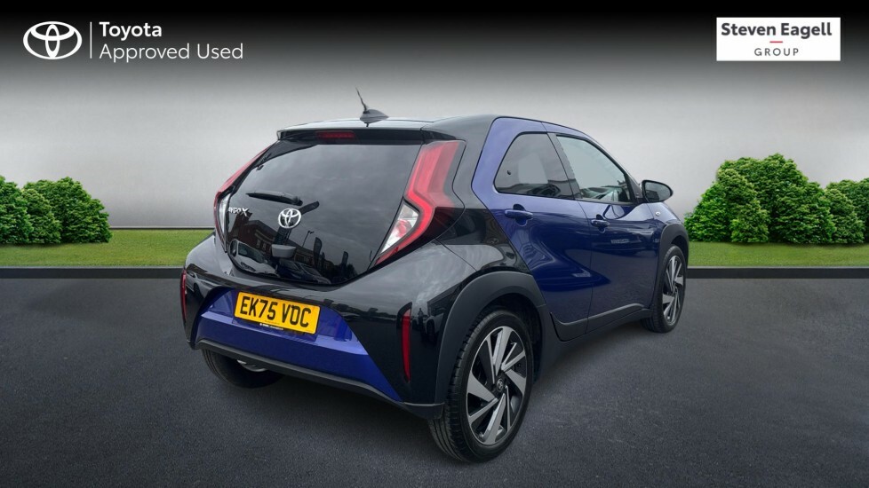 Toyota Aygo X 1.0 Vvt-i Edge Euro 6 Ss EK75VOC Blue #2