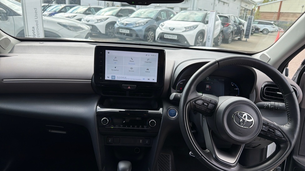 Toyota Yaris Cross 1.5 Vvt-h Excel E-cvt Euro 6 Ss FD23VRF White #6