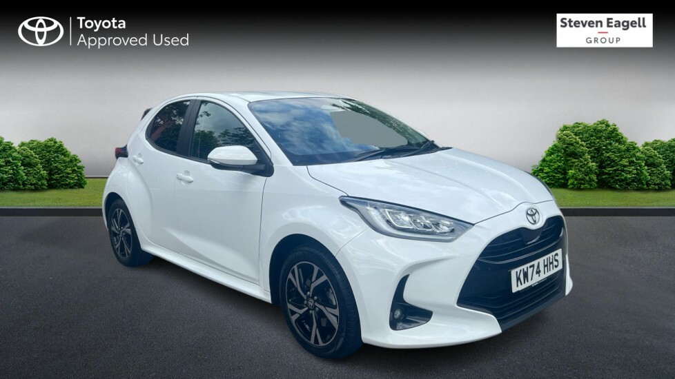 Toyota Yaris 1.5 Vvt-h Design E-cvt Euro 6 Ss White
