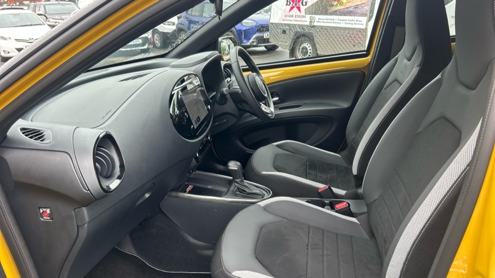 Toyota Aygo X 1.5H Gr Sport Cvt Euro 6 Ss LO75GKD Yellow #5