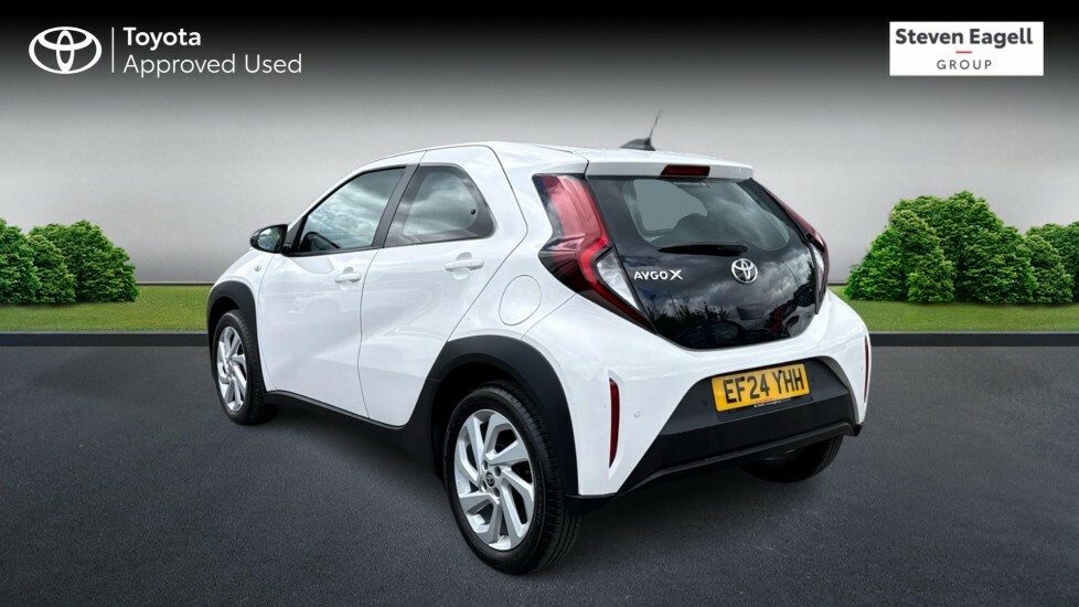 Toyota Aygo X 1.0 Vvt-i Pure Hatchback Euro 6 EF24YHH White #4