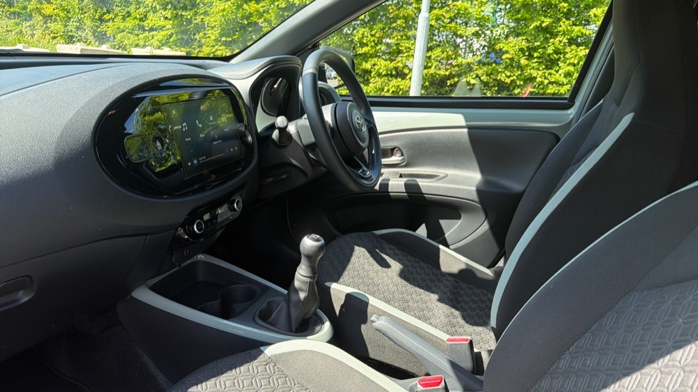 Toyota Aygo X 1.0 Vvt-i Edge Hatchback Euro 6 EN24XDM #5
