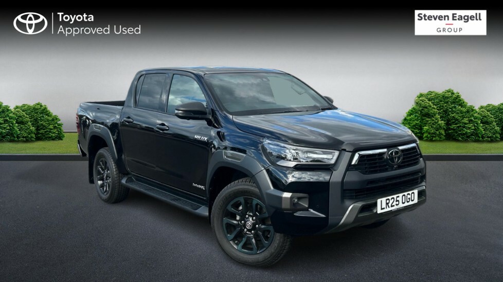 Toyota HILUX 2.8 D-4d-h Invincible X 4Wd Euro 6 Black