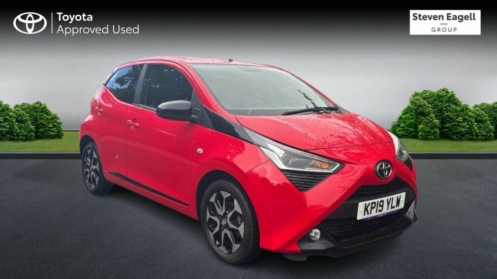 Toyota Aygo 1.0 Vvt-i X-trend Funroof X-shift Euro Red