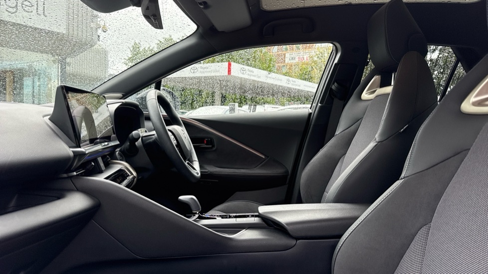 Toyota C-Hr 1.8 Vvt-h Excel Cvt Euro 6 Ss OV25XXE White #5