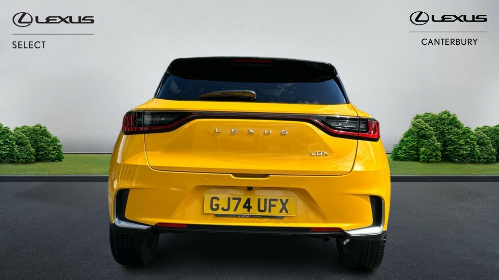 Lexus LBX 1.5 Vvt-ie Premium Plus Design Suv Hybr GJ74UFX Yellow #5