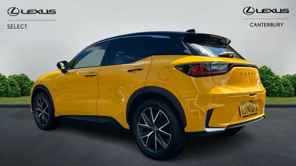 Lexus LBX 1.5 Vvt-ie Premium Plus Design Suv Hybr GJ74UFX Yellow #2