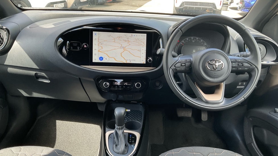 Toyota Aygo X 1.0 Vvt-i Exclusive X-shift Euro 6 Ss OY25EBF Beige #6