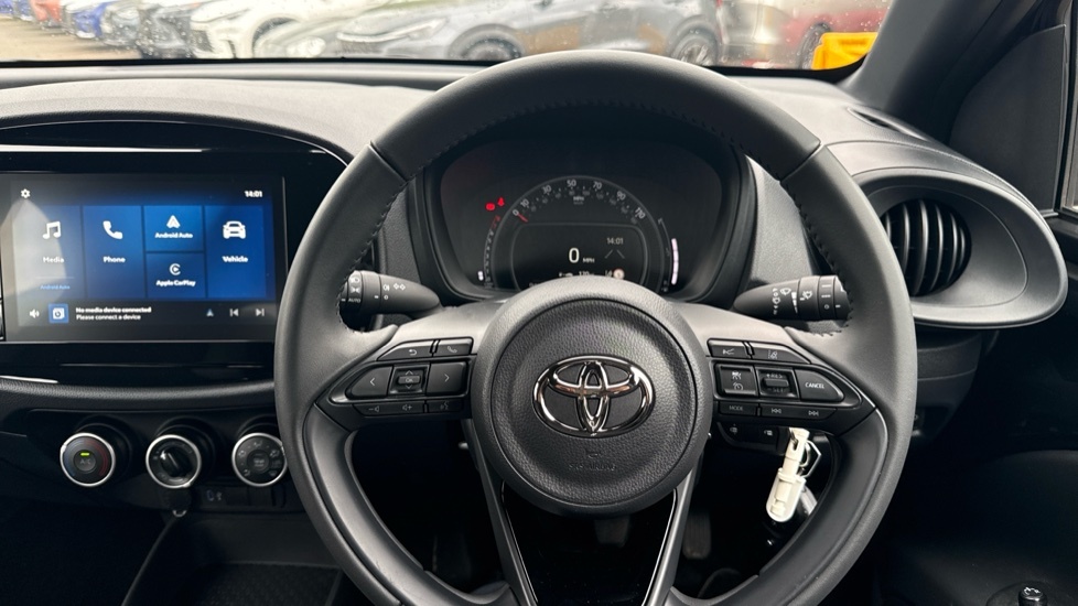 Toyota Aygo X 1.0 Vvt-i Pure Euro 6 Ss AV25ZJO Black #6