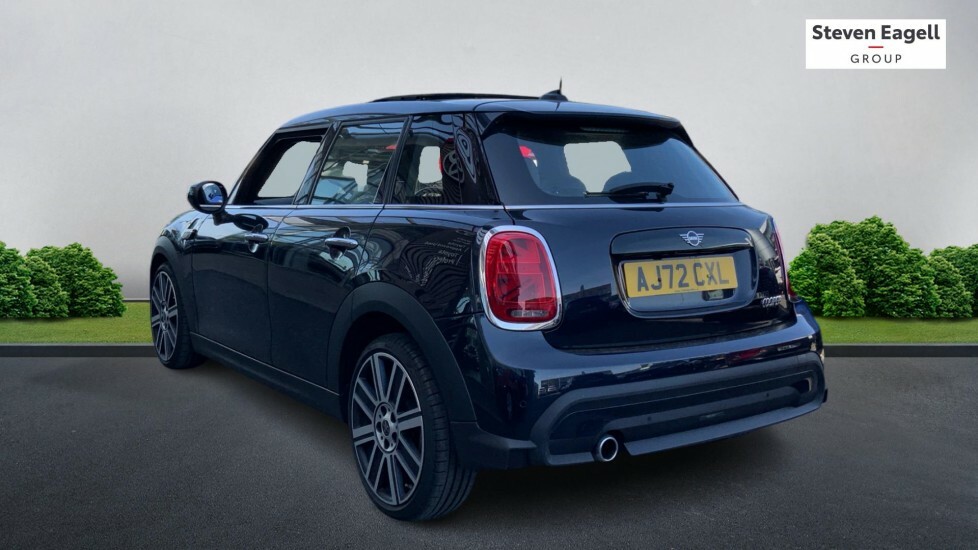 Mini Hatch 5-Door Hatch Cooper Exclusive AJ72CXL Black #4