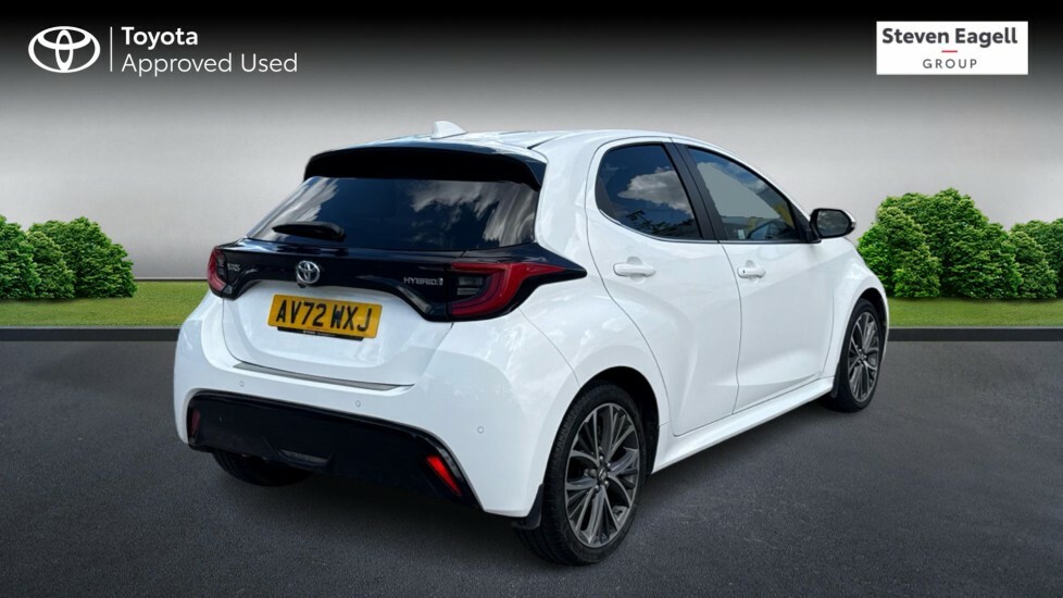 Toyota Yaris 1.5 Vvt-h Excel E-cvt Euro 6 Ss AV72WXJ White #2