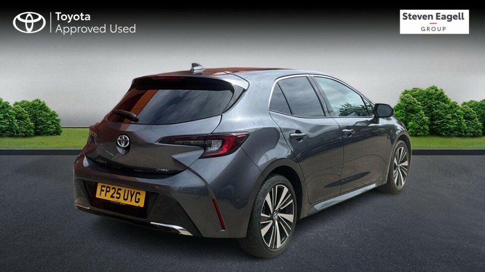 Toyota Corolla 1.8 Vvt-h Design Cvt Euro 6 Ss FP25UYG Grey #2