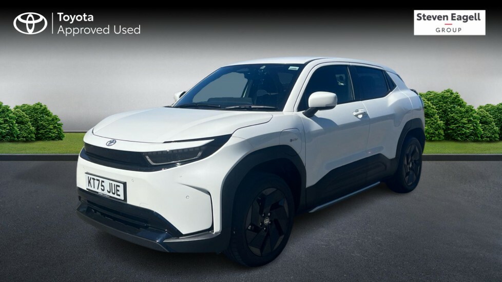 Toyota Urban Cruiser 61Kwh Design KT75JUE White #3