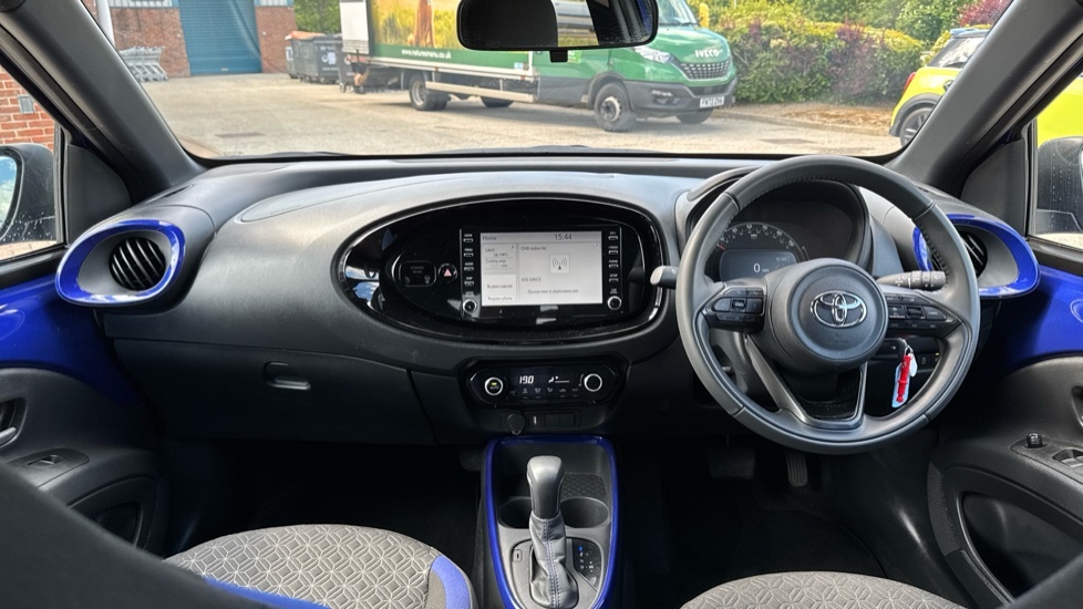 Toyota Aygo X 1.0 Vvt-i Edge X-shift Euro 6 Ss EJ73XTN Blue #6