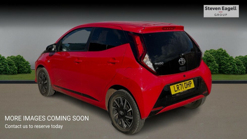 Toyota Aygo 1.0 Vvt-i X-trend X-shift Euro 6 Safety Sense LR71OHP Red #2