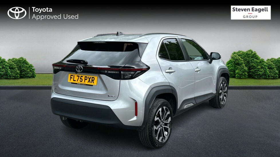Toyota Yaris Cross 1.5 Vvt-h Design Suv Hybrid E-cvt Euro FL75PXR Silver #2