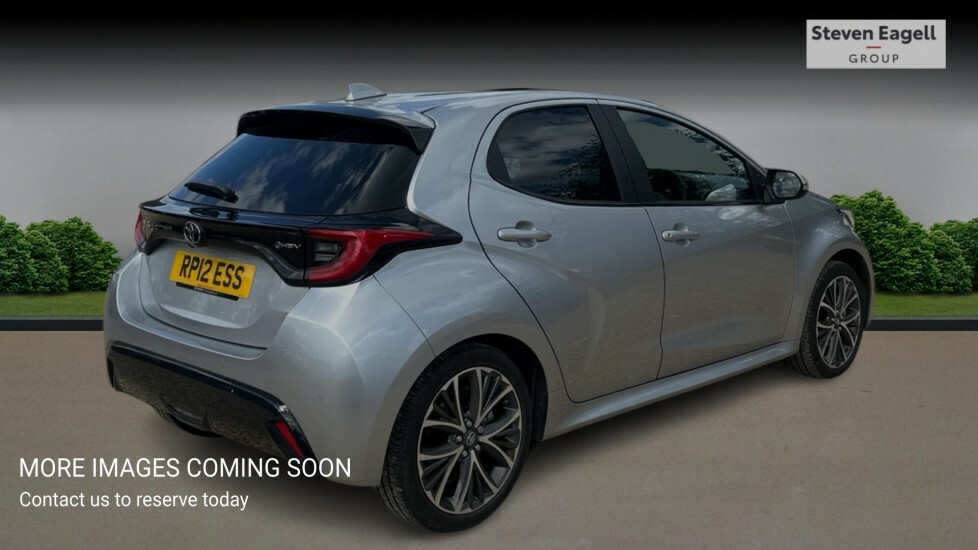 Toyota Yaris 1.5 Vvt-h Excel Hatchback Hybrid E-cvt KE74VKD Silver #4